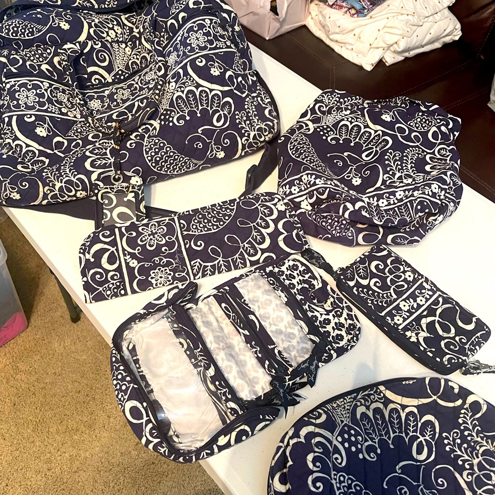 Vera Bradley Travel Set, Twirly Birds Navy
